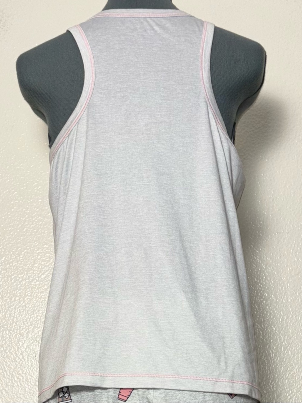 Life Is Good Pajama Set White Daisy Tank, Light Gray Lounge Pants women's medium - Picture 10 of 16